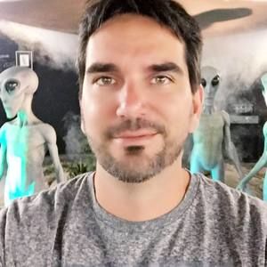 Meet your Posher, Alejandro