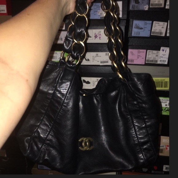 Chanel limited edition Olsen tote - Picture 3 of 4
