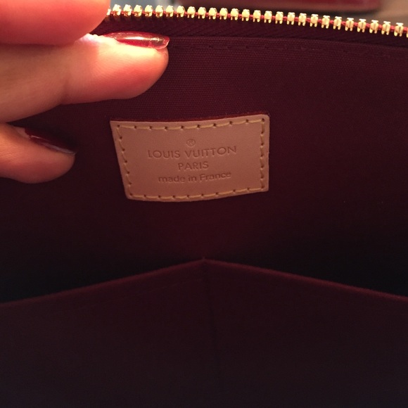 LV Monogram Alma PM Griotte - Picture 3 of 4