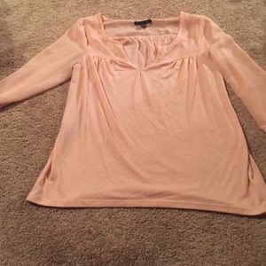 Pink American eagle shirt.