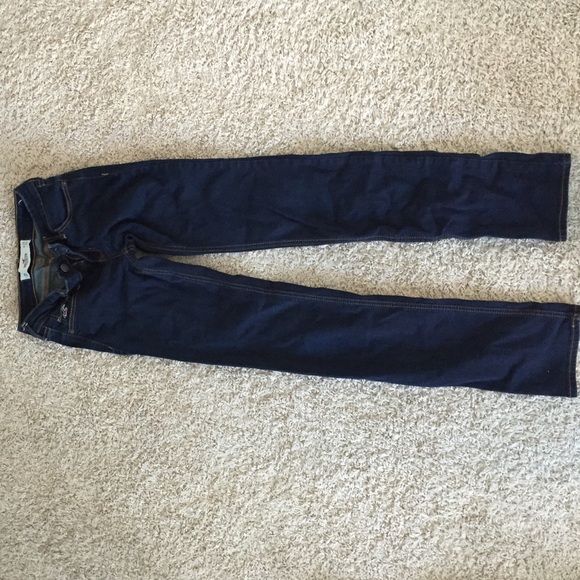 Hollister skinny