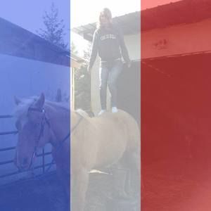 Meet your Posher, Kacey