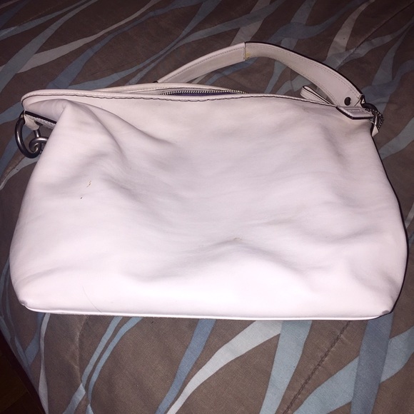 👜 Authentic Coach Shoulder Bag 👜 - Picture 1 of 5