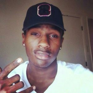 Meet your Posher, Rhakeem