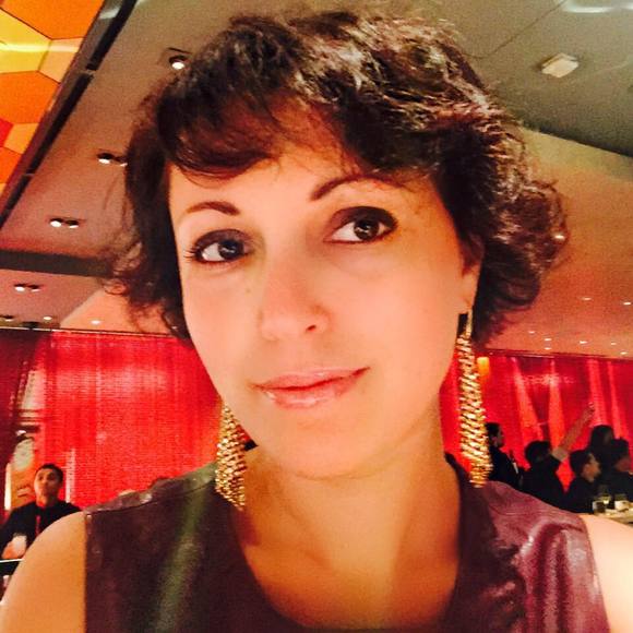 Meet your Posher, Maya