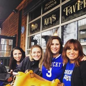 Meet your Posher, Stephanie