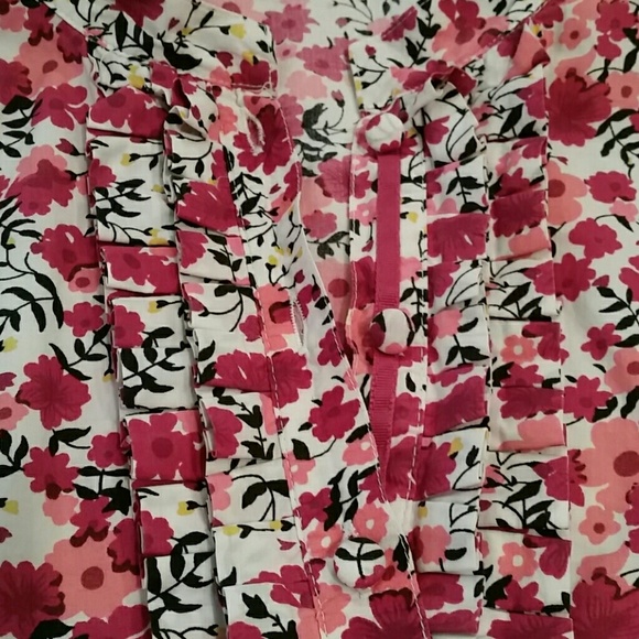 Beautiful Blouse πHPπ - Picture 3 of 4