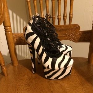 London Trash Ceres Platform in Leopard print