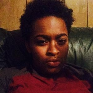 Meet your Posher, Deedee