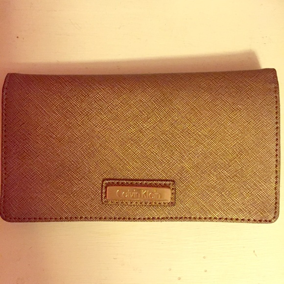 Calvin Klein Wallet - Picture 1 of 2