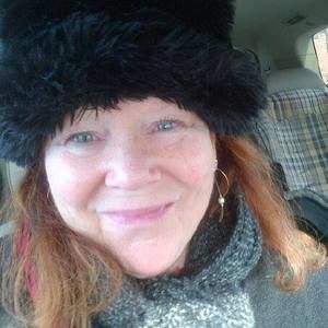 Meet your Posher, Liz