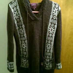 Lulumari sweater tunic