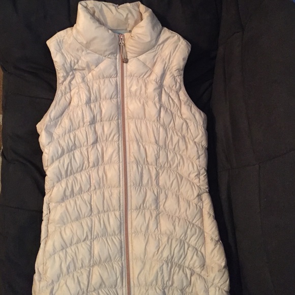 Athleta Downalicious Vest