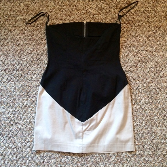 DONATED 💝 - Picture 2 of 3