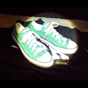 Adorable Green converse