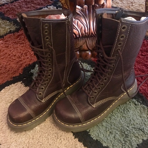 Dr. Martens Miranda Boots