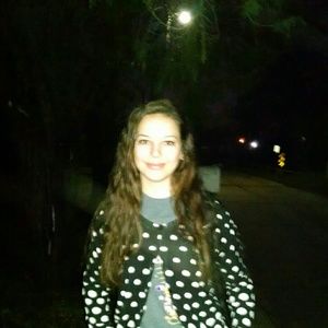 Meet your Posher, Danielle