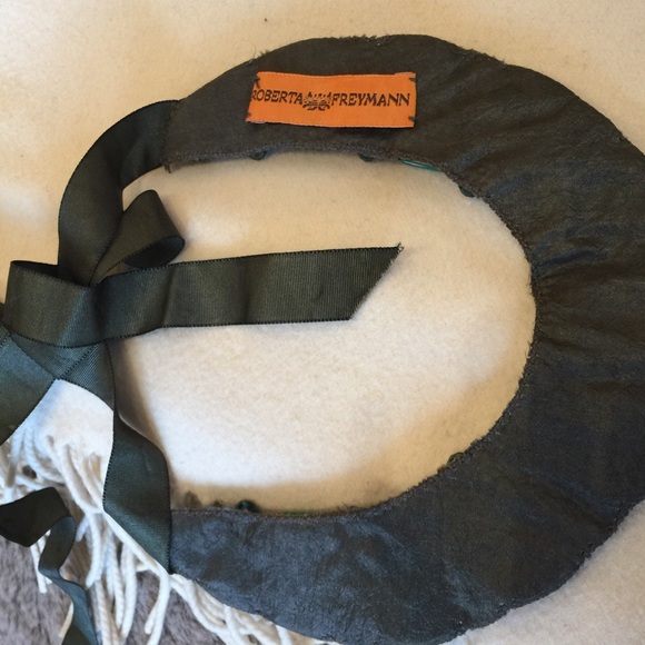 ✨SOLD✨Roberta Freymann Bib Necklace - Picture 4 of 4