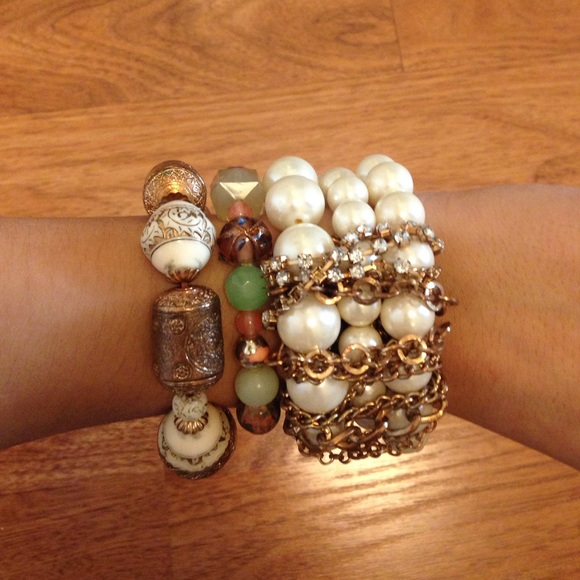 Bundle of Bracelets - Picture 2 of 3