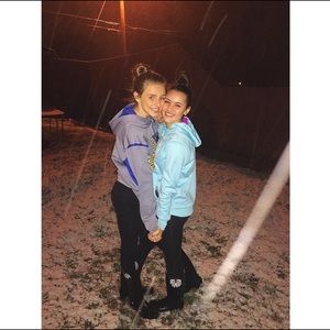 Meet your Posher, Chloe