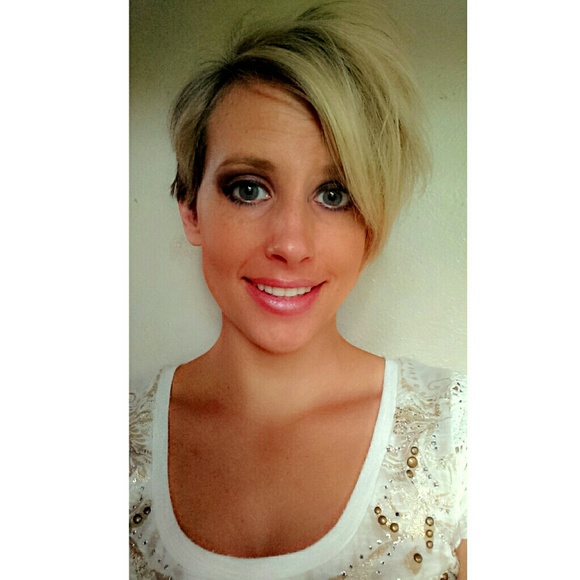 Meet your Posher, Dana - Picture 1 of 1