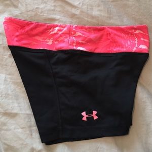 Under Armour Fitted Spandex Shorts