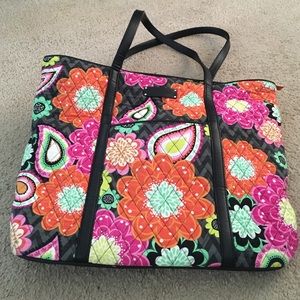 Vera Bradley Tote