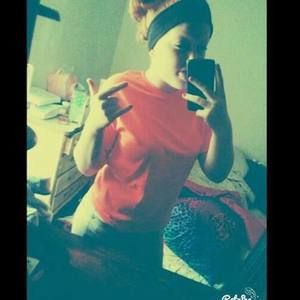 Meet your Posher, Katelyn marie