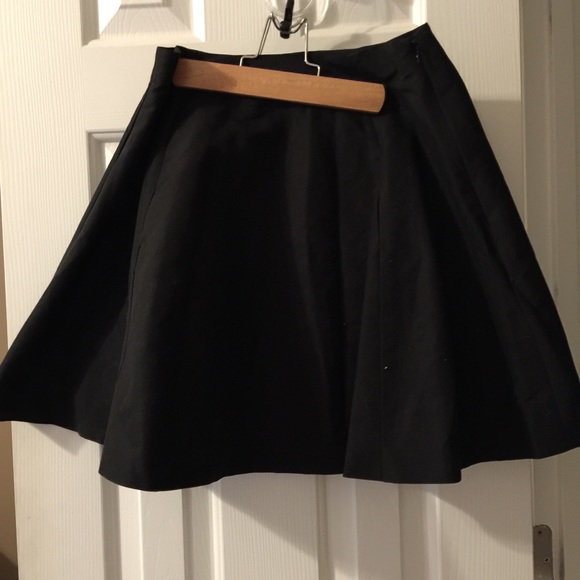 Kate spade skater skirts size 4