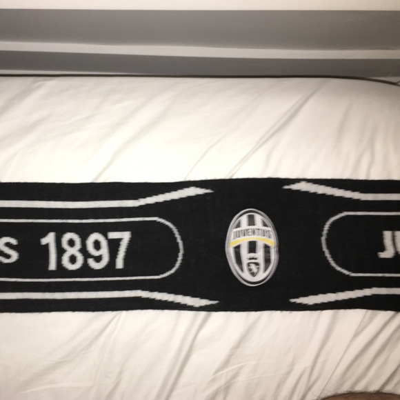 Accessories - JUVENTUS 1897 SCARF W/LOGO