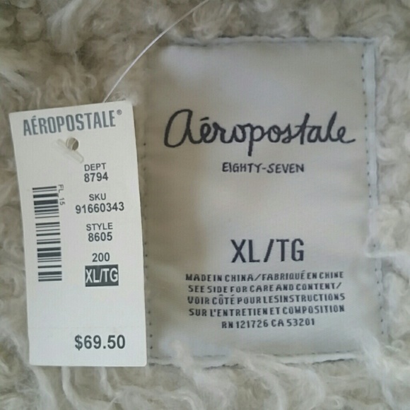 Aeropostale Faux Sherpa Vest - Picture 4 of 4
