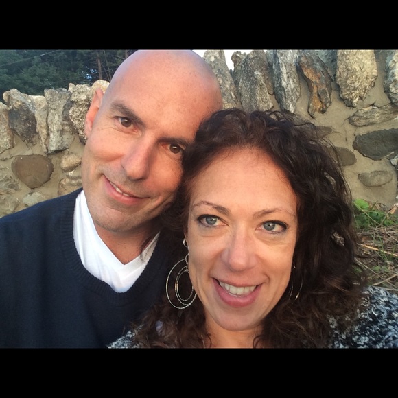 Meet your Posher, Laura - Picture 3 of 3