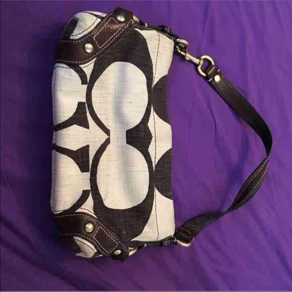 Authentic coach shoulder bag - Picture 1 of 2
