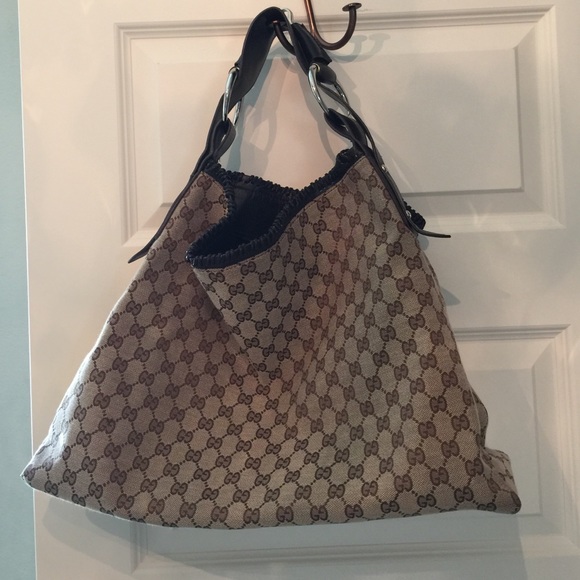 Designer inspired hobo / bucket style bag