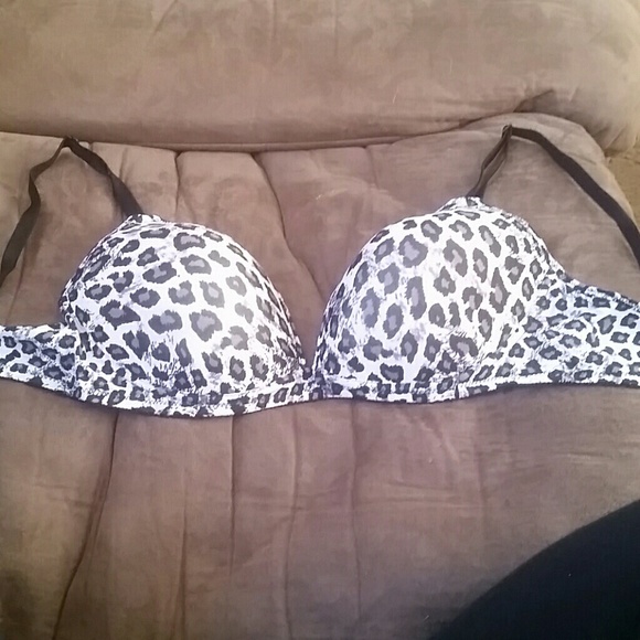 Leopard bra
