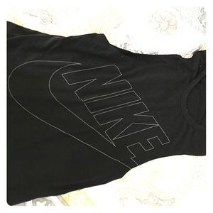 Nike tank