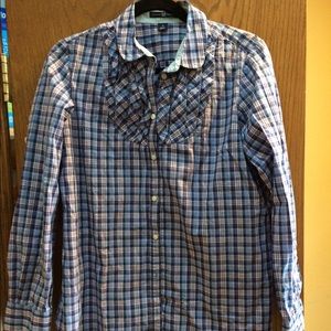 Ruffled collar button down