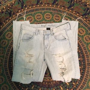 Boyfriend Cropped Jeans