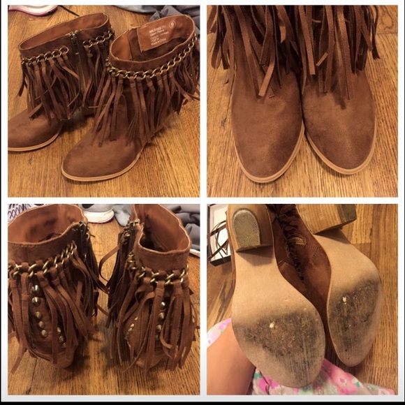 Camel brown fringe booties