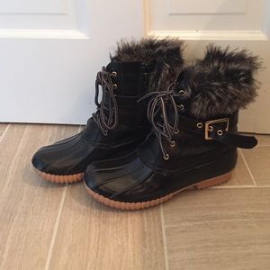 Cute Furry Duck Booties