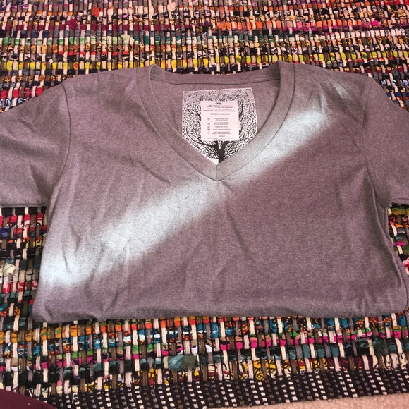 gray vneck