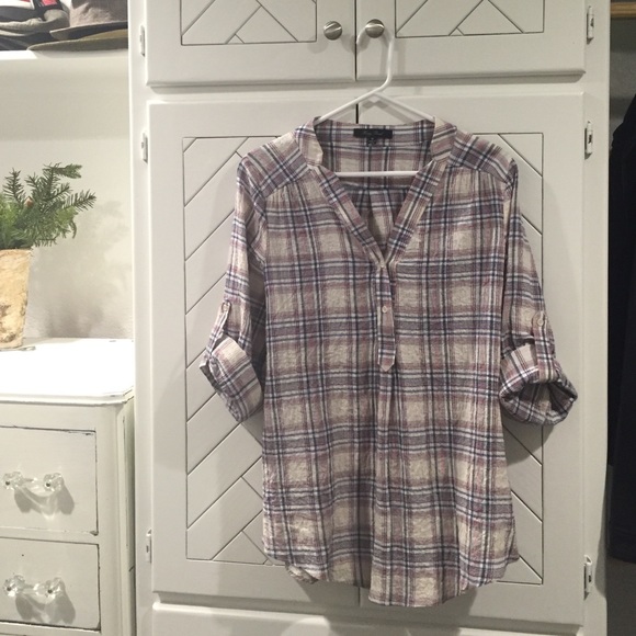 Size Medium top