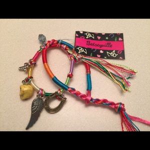 Betsey Johnson Charm Bracalet