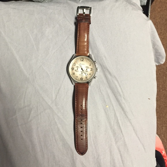 Men's fossil watch