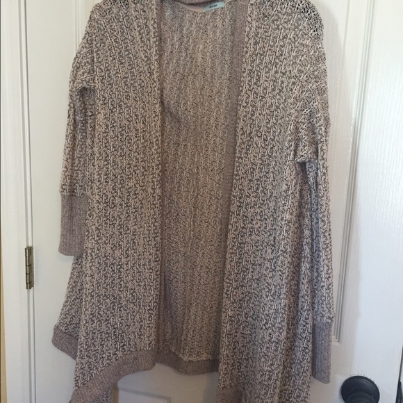 Urban outfitters Slouchy Sweater!
