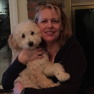 Meet your Posher, Leslie