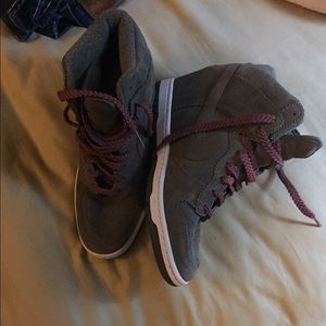 Awesome Gray Nike Dunk Sky Hi Top Tennis Shoe