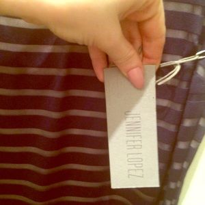 Jennifer Lopez bodycon w back detail