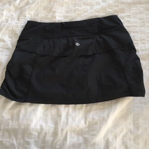 Lululemon skort ruched sides size 4