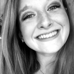 Meet your Posher, Karlee